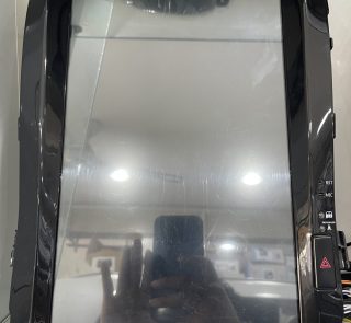 Used Land Cruiser VXR Tesla-Style Android Screen (2010–2012)
