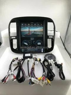 Toyota Land Cruiser VXR screen