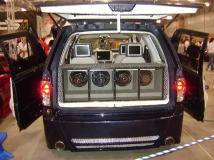 Car Sound System Dubai