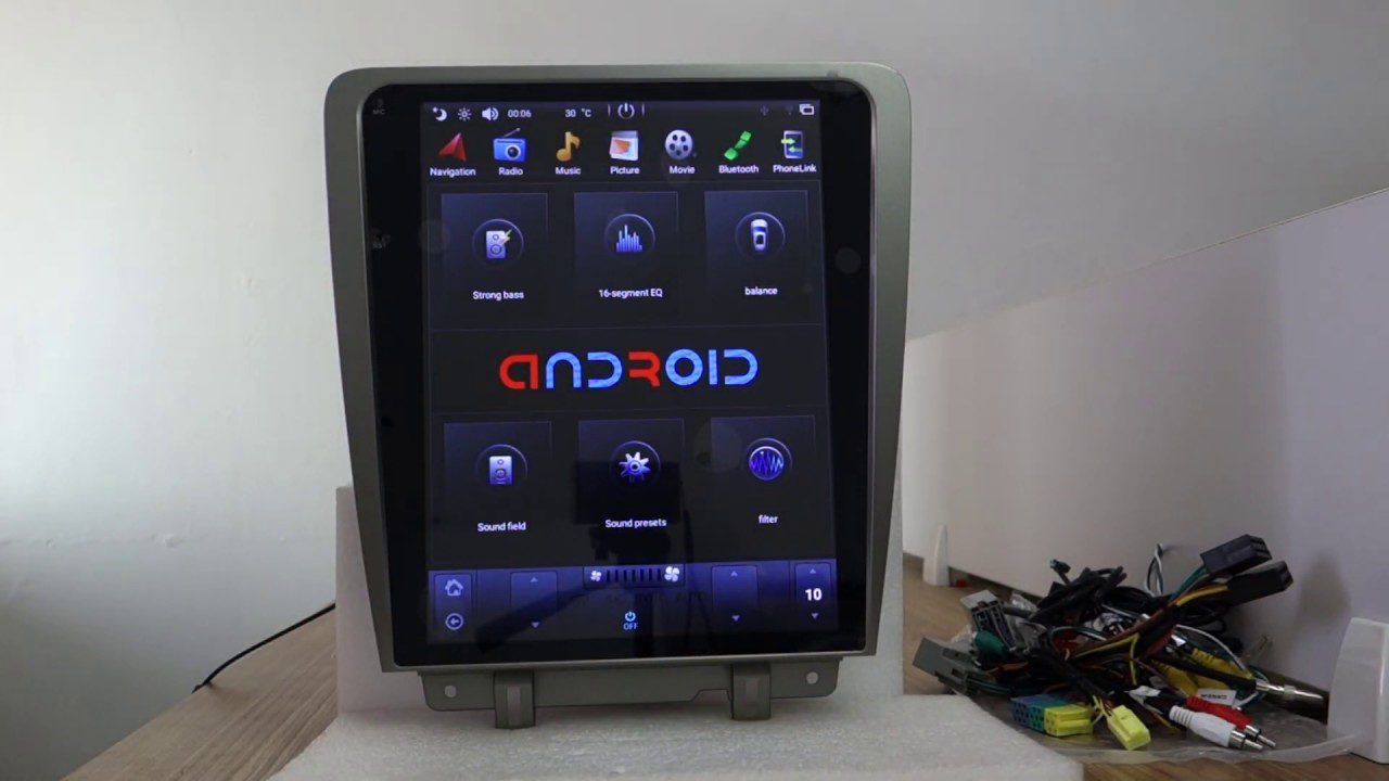 Tesla Style Android Head Unit